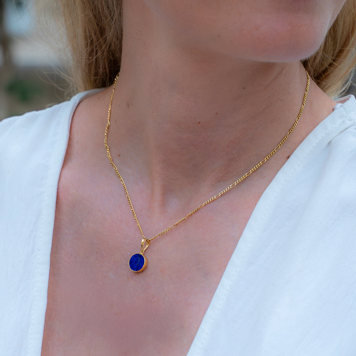 Lapis Lazuli Pendant Gold in 18-karat yellow gold size Small from Amilla Jewelry