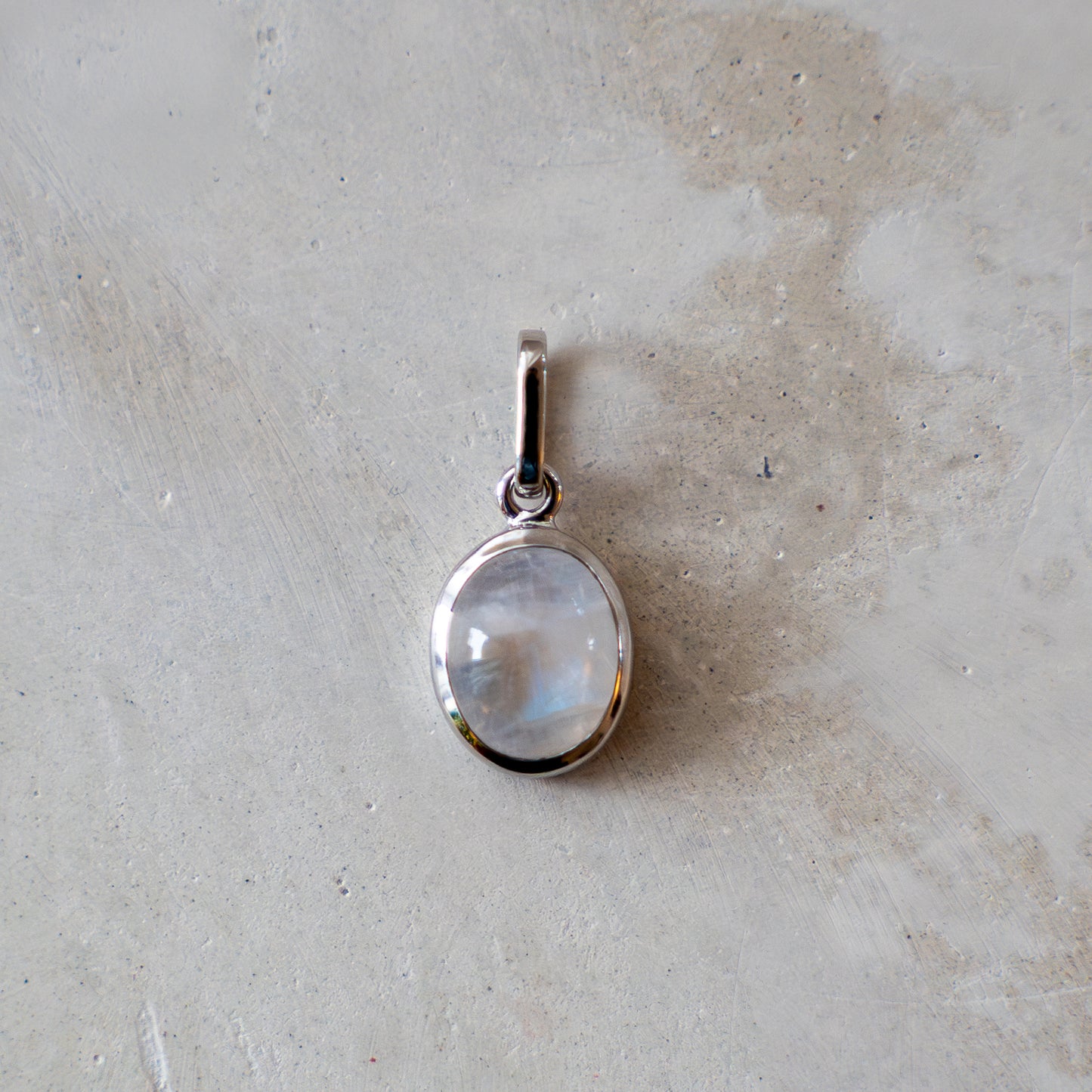 Moonstone Gemstone Pendant - Amilla Jewelry