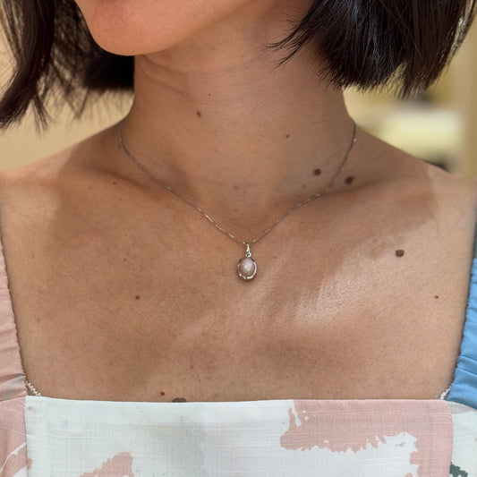 Moonstone Gemstone Pendant - Amilla Jewelry