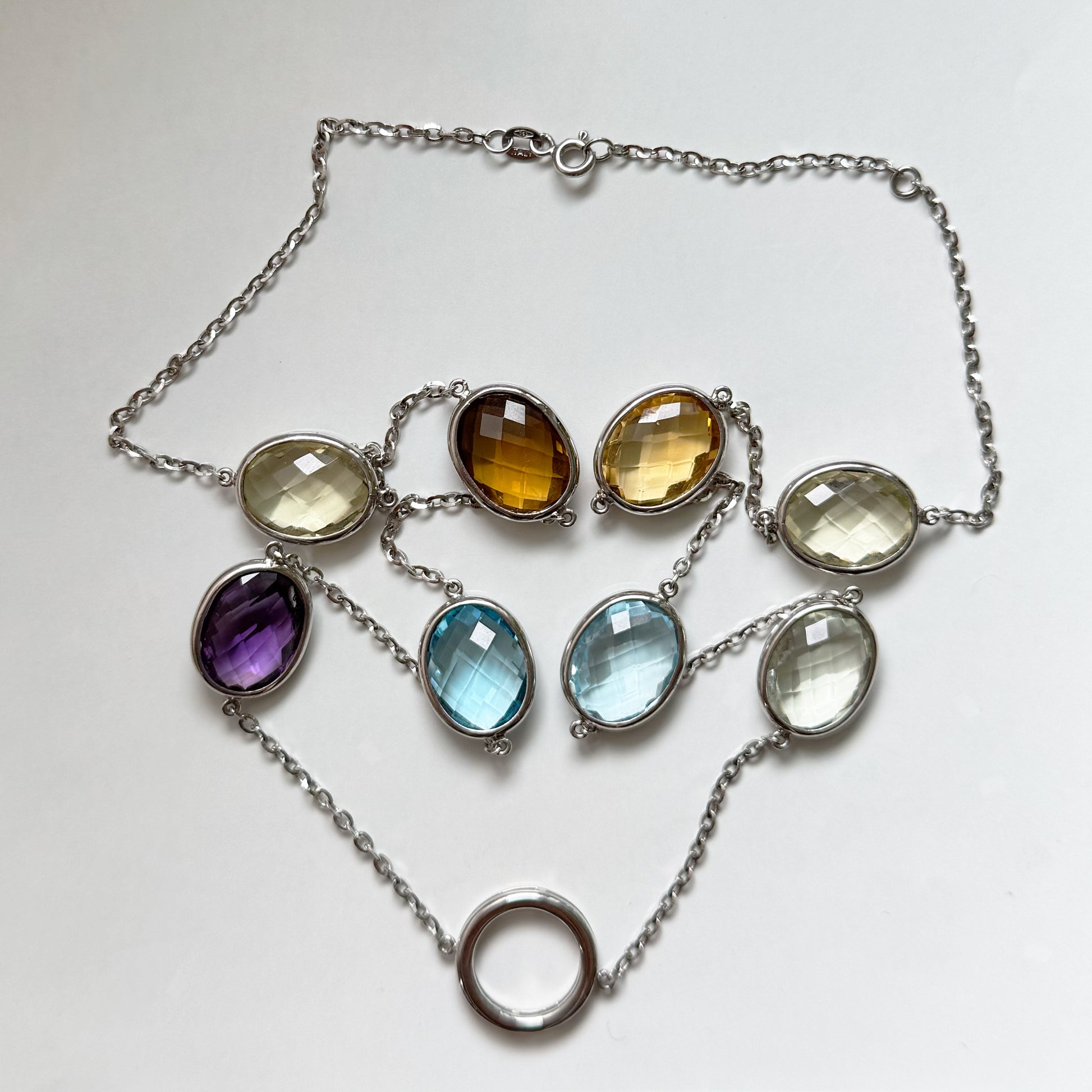 Colour Necklace Oval - Amilla Jewelry