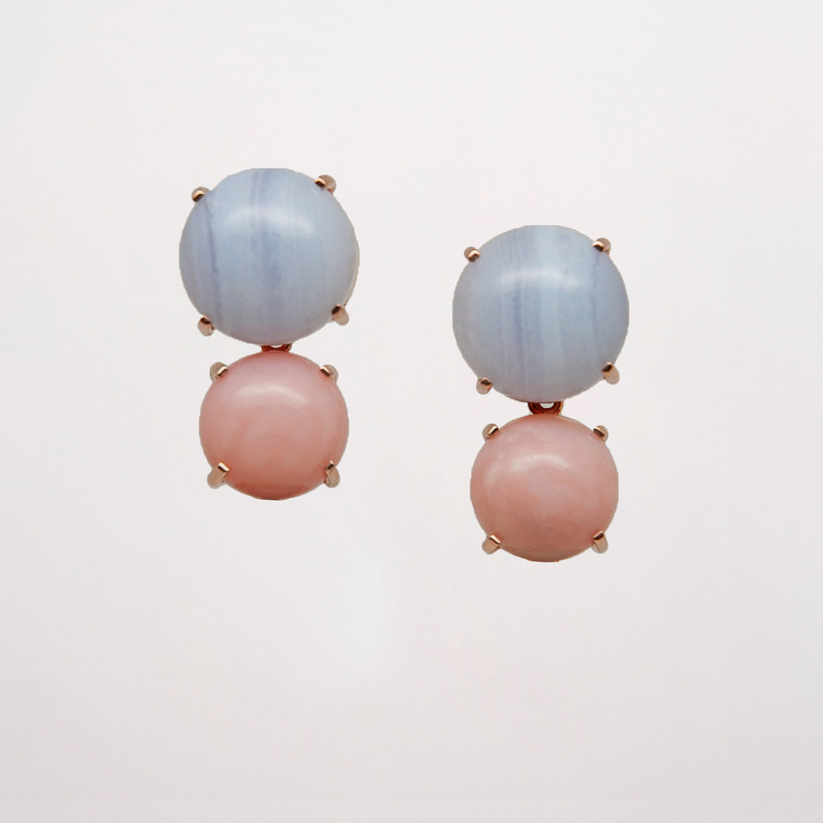 Stud Earrings Gold with Pink Opal and Chalcedony, designed in Switzerland and set in 18K rose gold.